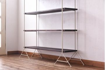 ラフジュ工房オリジナル　ホワイト　ペイント薄型アイアンラック【小】(陳列棚、飾り棚)